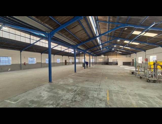 INDUSTRIAL PROPERTY TO RENT IN PAROW VALLEY